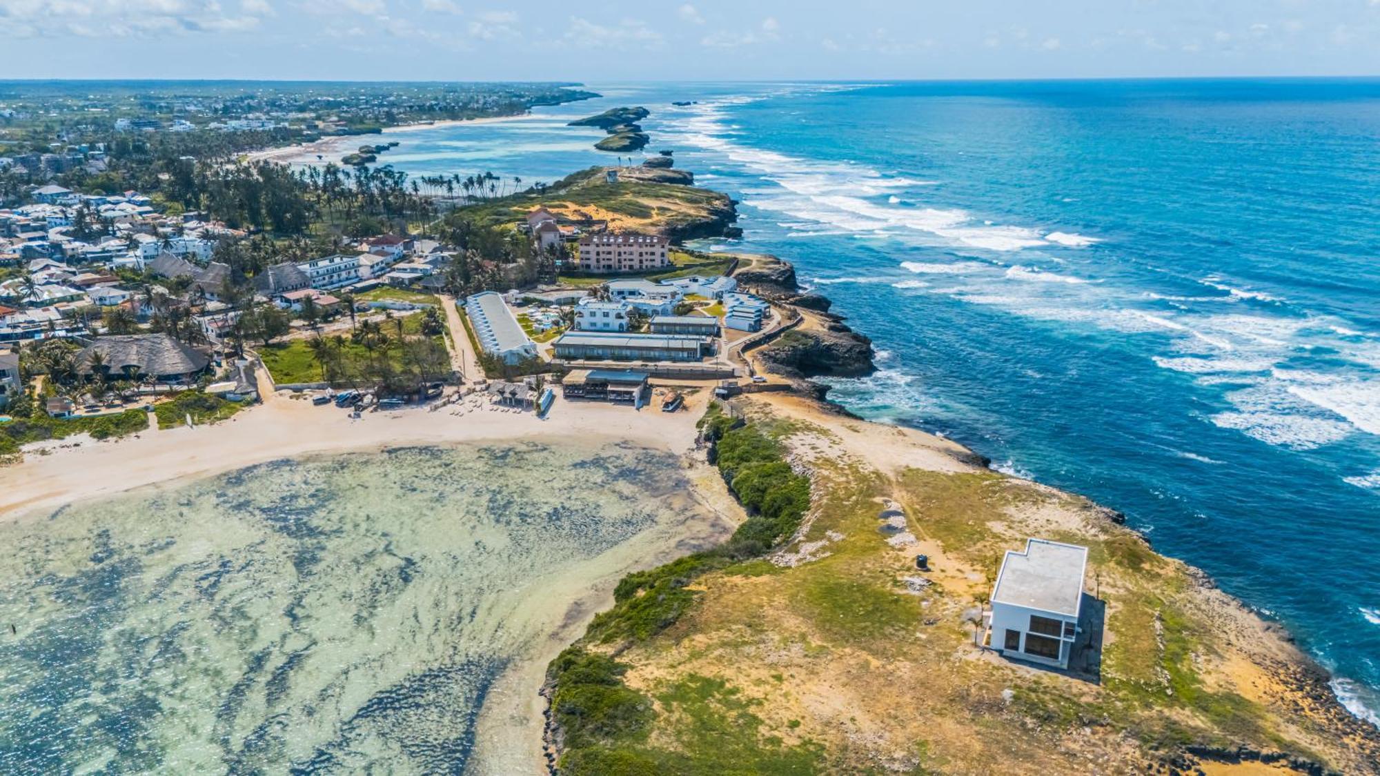 Ahg Lion Beach Resort Watamu Exterior foto